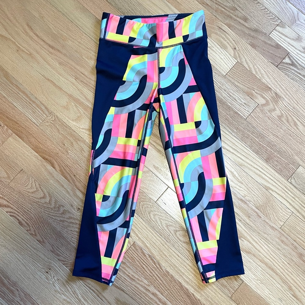 Gap Fit Geometric Capri Athletic Leggings Pants XXS
